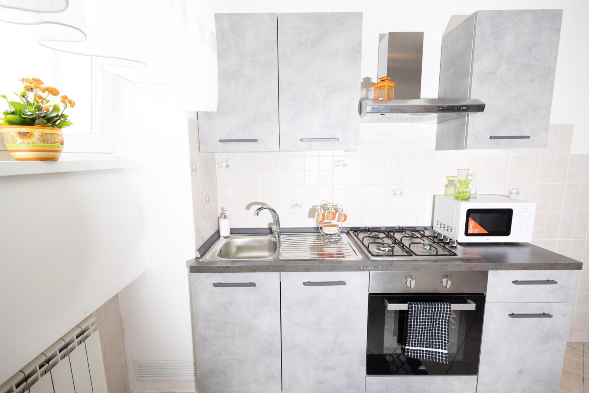 Delightful Apartment Close To The Center ลิโด ดิ ออสเตีย ภายนอก รูปภาพ